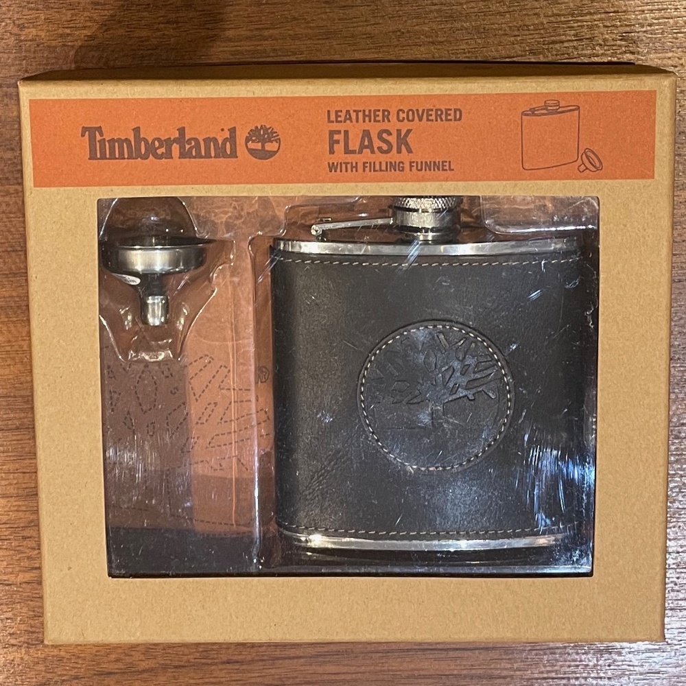 Timberland Leather Covered Flask with Funnel - Stainless Steel - New in Box